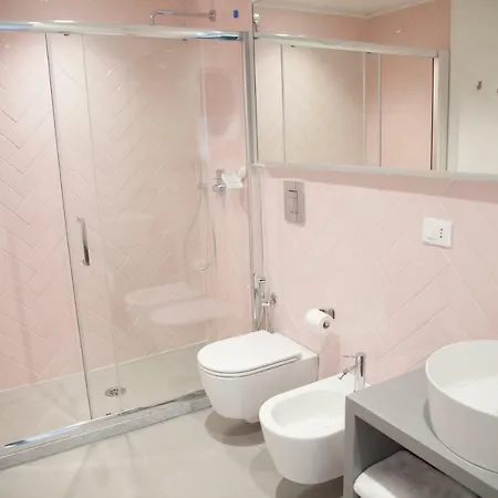 Cocor & Design 4* Neapel